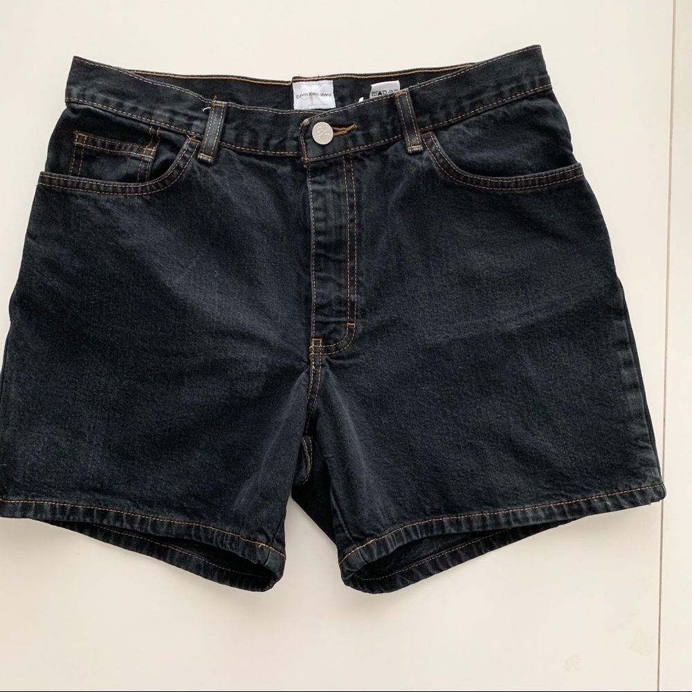 CALVIN KLEIN easy fit black denim shiorts 8